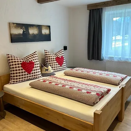 Appartement Lodge-b Weissenbach am Lech