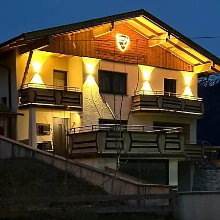 Lodge-b Apartment Weissenbach am Lech