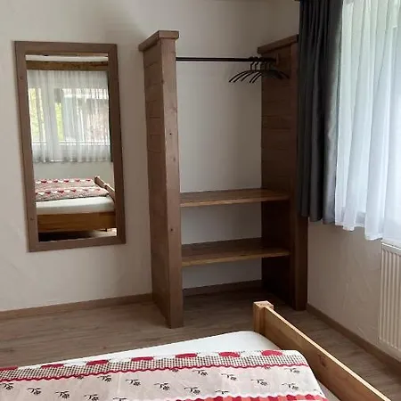 Apartment Lodge-b Weissenbach am Lech