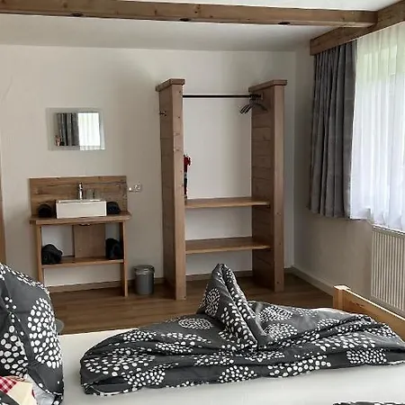 Apartment Lodge-b *