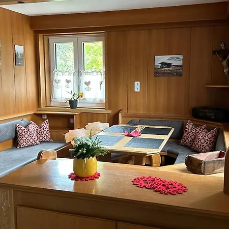 Apartment Lodge-b Weissenbach am Lech