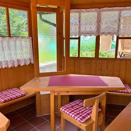 Lodge-b Apartment Weissenbach am Lech