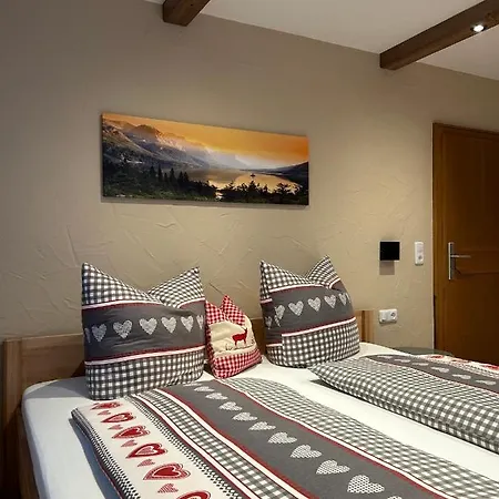 Lodge-b Διαμέρισμα Weissenbach am Lech