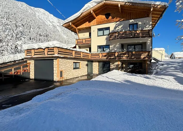 Lodge-b *