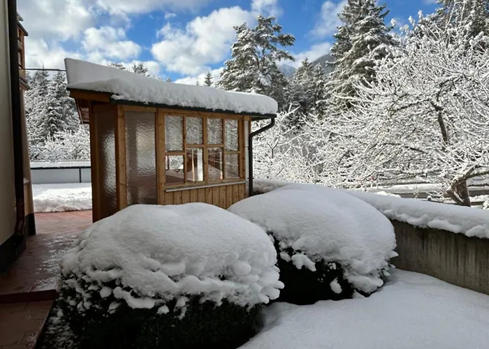 Lodge-b